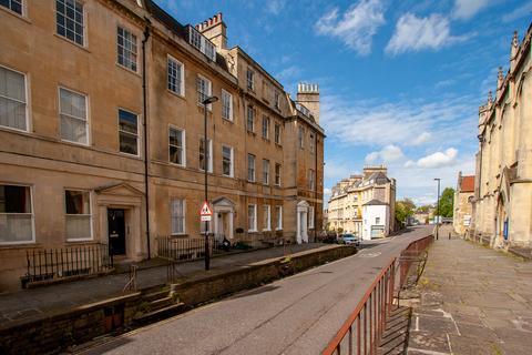 2 bedroom flat to rent, Brunswick Place, Bath, BA1