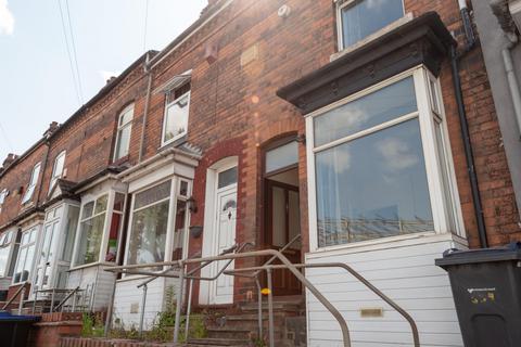 3 bedroom terraced house for sale, Warwick Road, Tyseley B11