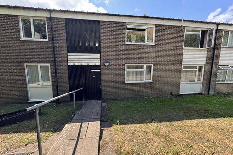 3 bedroom flat to rent, Roman Way, Birmingham B15