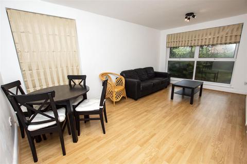 2 bedroom apartment to rent, Seymour Close, Birmingham B29