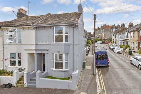 3 bedroom end of terrace house for sale, Normanton Street, Brighton, East Sussex