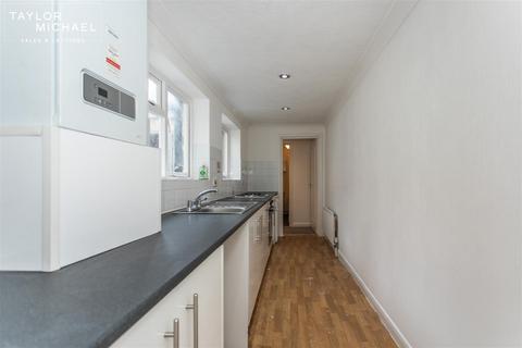 1 bedroom flat to rent, Pavilion Parade, Brighton