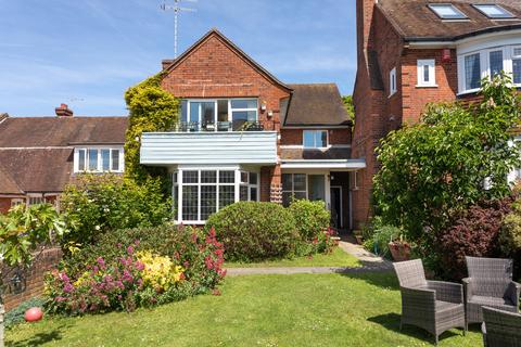 2 bedroom flat to rent, Lansdowne Road, Hove, BN3