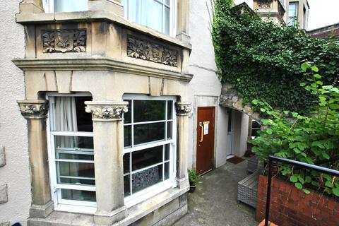 1 bedroom flat for sale, Knowle Road, Knowle, Bristol