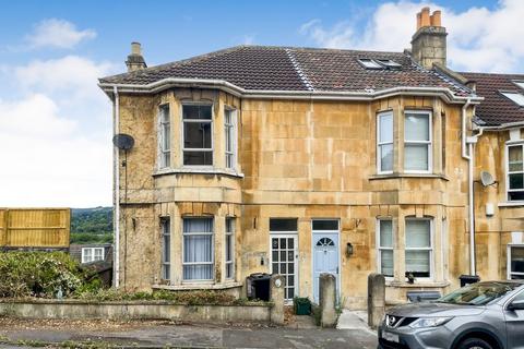 5 bedroom end of terrace house for sale, 22 Magdalen Avenue, Bath, Avon, BA2 4QB