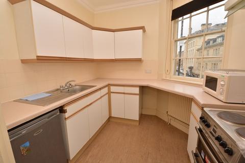 1 bedroom flat to rent, Lower Borough Walls, BATH