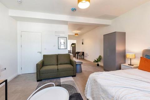 Studio to rent, Moorland Road, Bath, Somerset, BA2