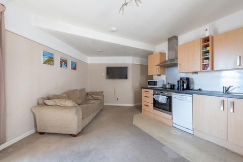 2 bedroom flat for sale, Holburn Street, Aberdeen AB10