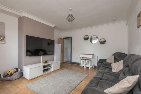 3 bedroom terraced house for sale, Richardson Street, Oakenshaw BD12