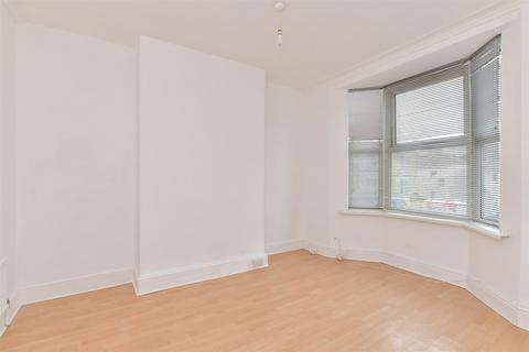 3 bedroom end of terrace house for sale, Normanton Street, Brighton, East Sussex