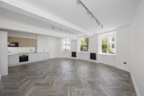 2 bedroom flat to rent, Lansdowne Place, Hove