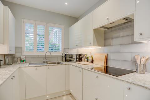 2 bedroom flat to rent, Lansdowne Road, Hove, BN3