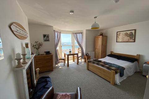 Studio to rent, 17 Marine Parade, Brighton BN2