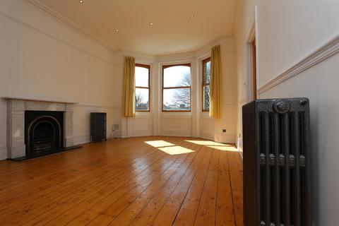 1 bedroom flat to rent, Cromwell Road, Hove