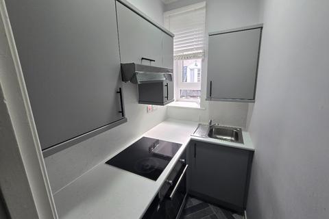 2 bedroom flat to rent, Baker Street, City Centre, Aberdeen, AB25