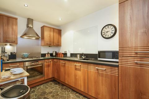 2 bedroom apartment to rent, Crown Street, Aberdeen