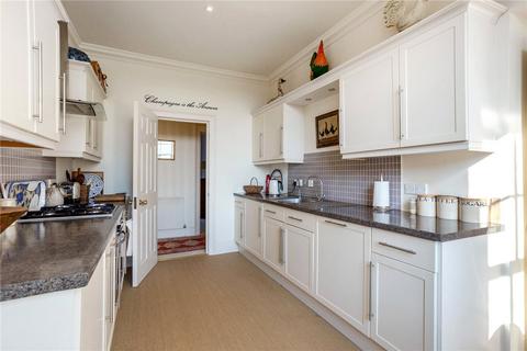 2 bedroom apartment to rent, Sion Hill Place, Bath, BA1