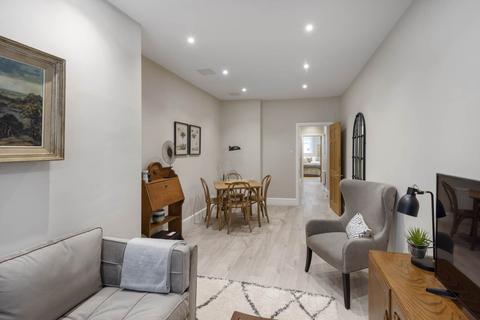 2 bedroom apartment to rent, Flat 2, 12 Union Passage