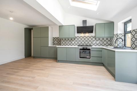 3 bedroom semi-detached house for sale, Sladepool Farm Road, Maypole, Birmingham