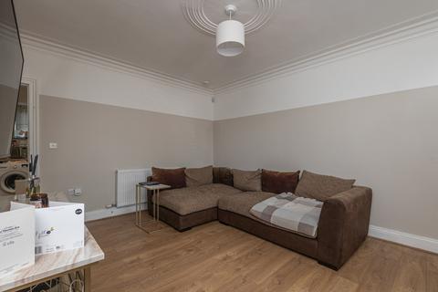 3 bedroom terraced house for sale, Richardson Street, Oakenshaw BD12