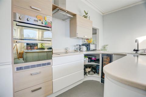1 bedroom flat to rent, The Drive, Hove, BN3