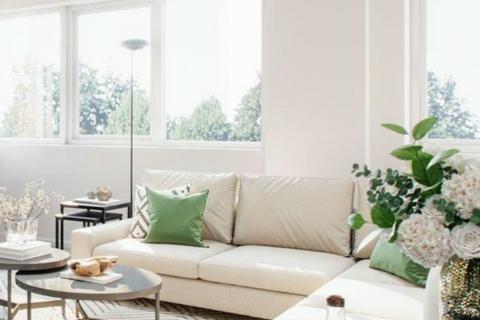 1 bedroom apartment for sale, Birch Grn, Staines Upon Thames TW18