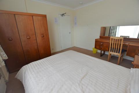 4 bedroom flat to rent, Gallowgate, Aberdeen, AB25