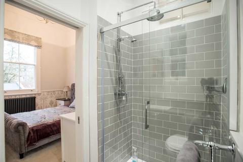 2 bedroom apartment for sale, Henrietta Street, Bath