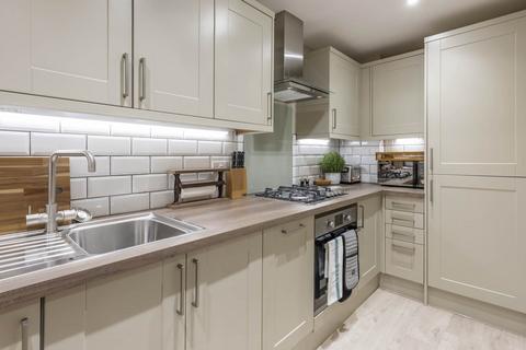 2 bedroom apartment to rent, Flat 3, 12 Union Passage, Bath