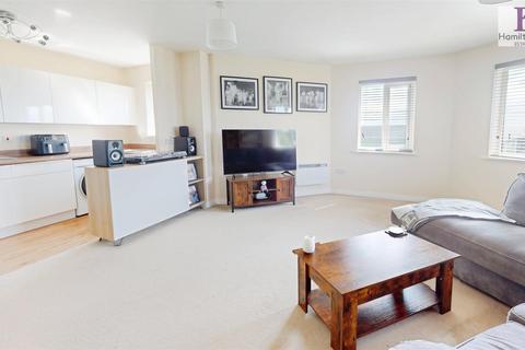 2 bedroom apartment for sale, Crown Apartments, Newhall Park Drive, Bradford