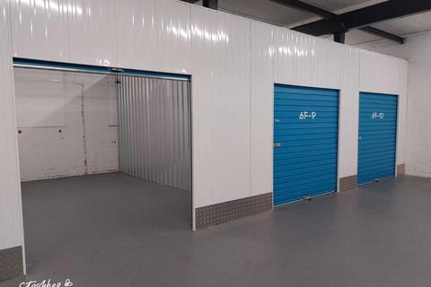 Garage to rent, Albion Road, Greengates BD10