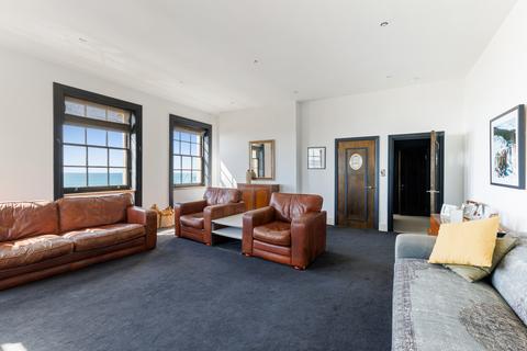 3 bedroom flat for sale, Brunswick Terrace, Hove, BN3