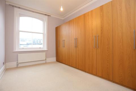 1 bedroom flat to rent, Cromwell Road, Hove