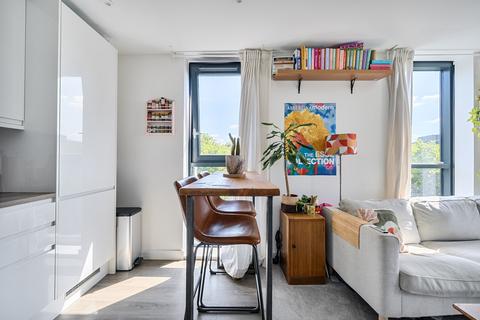 1 bedroom apartment for sale, Castle Park View , Bristol BS2
