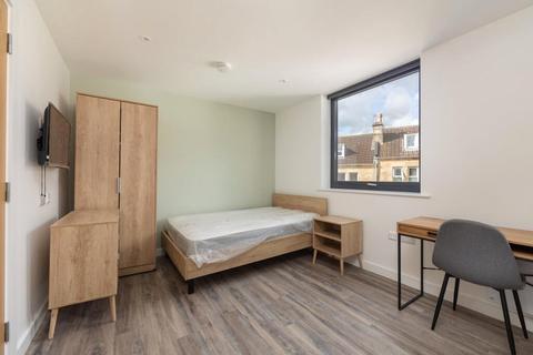 Studio to rent, Livingstone Road, Bath, Somerset, BA2