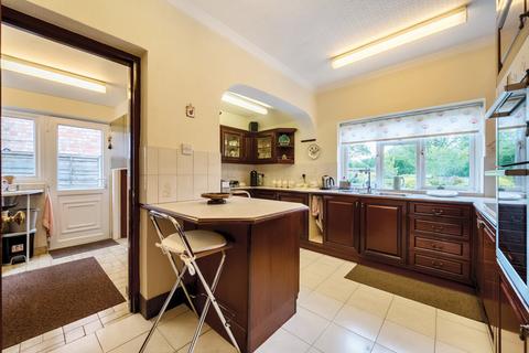 3 bedroom detached house for sale, Wheelers Lane, Birmingham, West Midlands