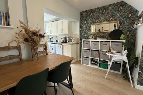 3 bedroom terraced house for sale, Gentian Close, Birmingham B31
