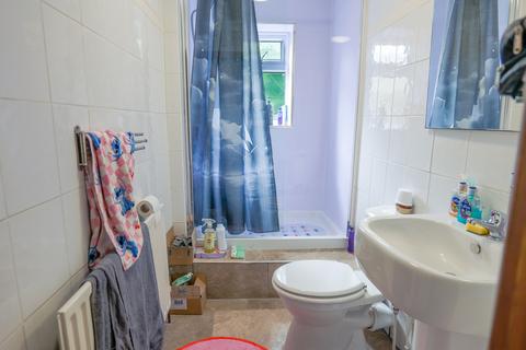 2 bedroom end of terrace house for sale, School Street, Bradford BD4