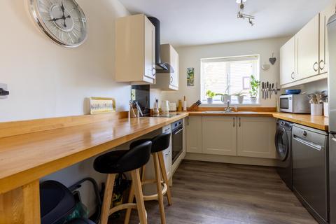 2 bedroom bungalow for sale, Llys Dewi, Cardiff