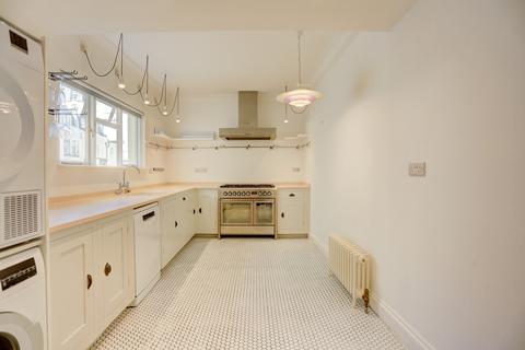 3 bedroom flat to rent, Lansdowne Place, Hove, BN3