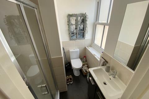 Studio to rent, 17 Marine Parade, Brighton BN2