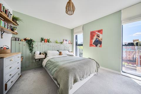 1 bedroom apartment for sale, Castle Park View , Bristol BS2