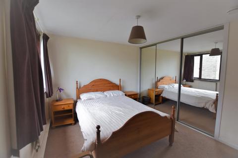 4 bedroom flat to rent, Gallowgate, Aberdeen, AB25