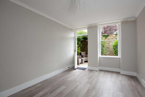 2 bedroom apartment to rent, Belmont, Bath