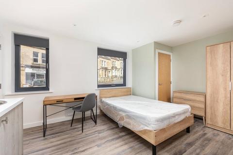 Studio to rent, Livingstone Road, Bath, Somerset, BA2