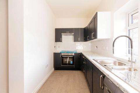 Studio to rent, Moorland Road, Bath, Somerset, BA2